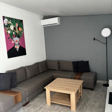 Nature Proche 木屋 拉西约塔